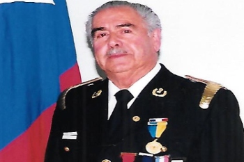 Mario Viveros int