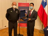 Embajada de China dona más de 13 mil mascarillas a bomberos 