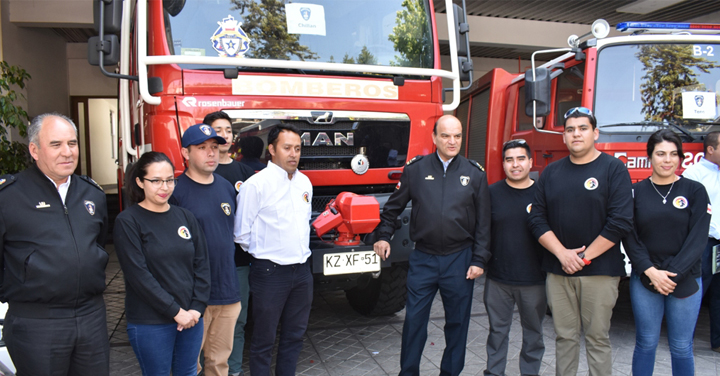 Chillán recibió un carro nuevo y Arica y Teno unidades reasignadas