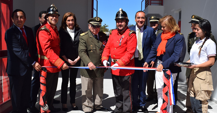 Voluntarios de la 2° Compañía de Arauco inauguraron nuevo cuartel