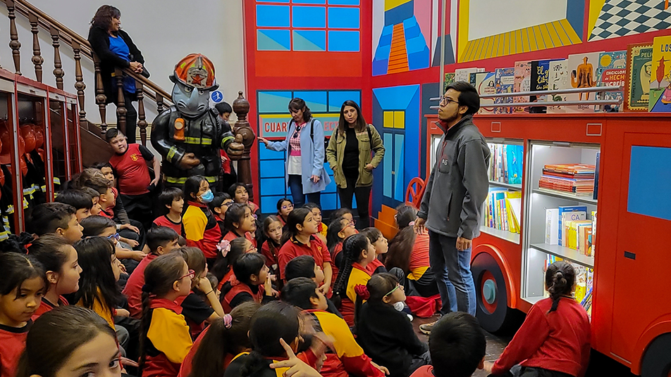 Museo de Bomberos de Santiago lanza programa “Tu Curso al MuBo”  