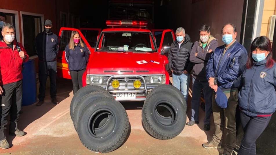 Forestal Volterra realizó importante donación a Bomberos de Cañete 