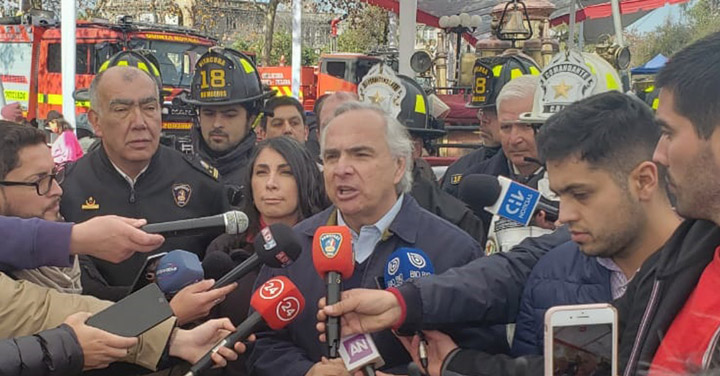 Gobierno anuncia proyecto de ley que sancionará a quienes agredan a Bomberos mientras realizan su trabajo