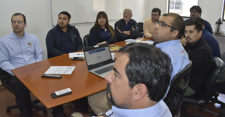 Bomberos de Chile optimiza herramienta digital para la compra de  Material Menor 