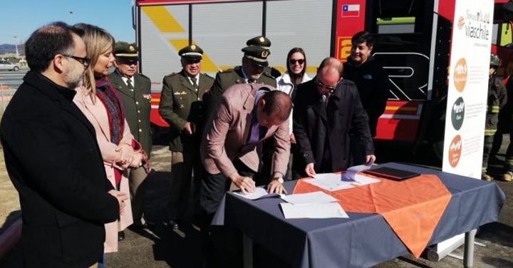 Concesionaria libera pago de peaje a Bomberos de la región de Valparaíso