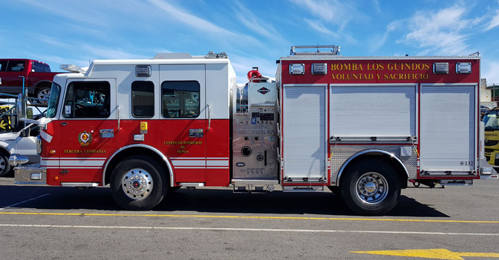 Transmisión online: entrega de carros para Cuerpos de Bomberos del país