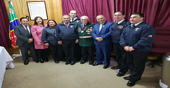 Voluntario Insigne Ramón Mansilla recibe medalla de Hijo Ilustre de Ancud