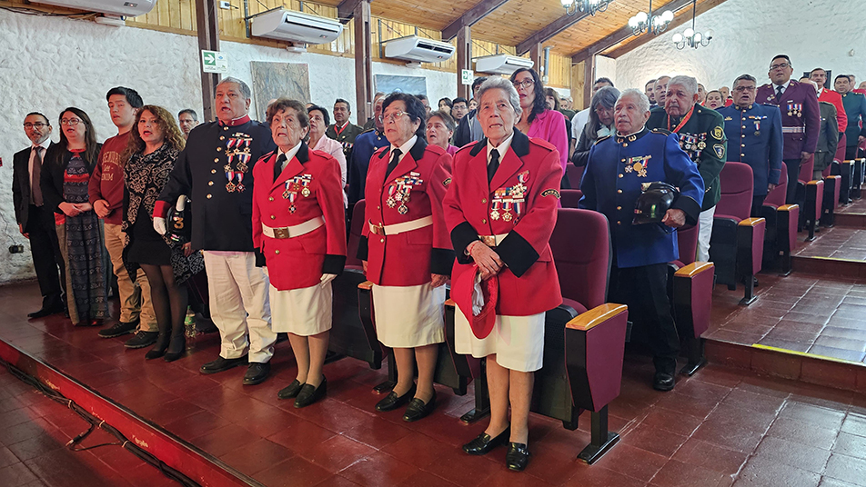 Día de la Tradición: reconocimiento para los Bomberos Insignes de Chile