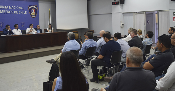 Primera reunión informativa de transparencia para licitaciones 