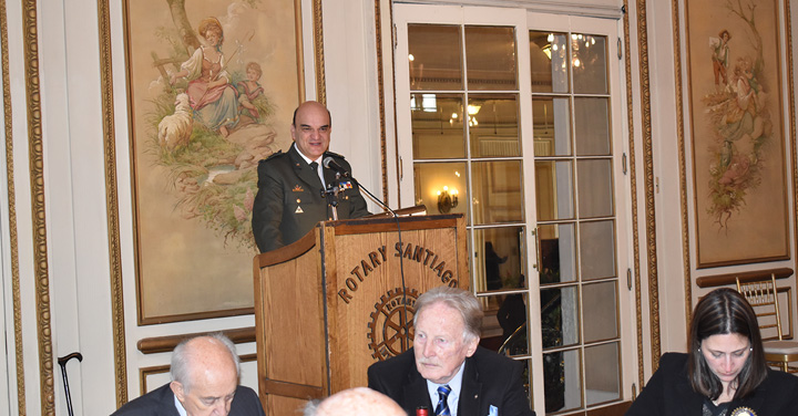 Presidente Nacional participó en homenaje del Rotary Club de Santiago