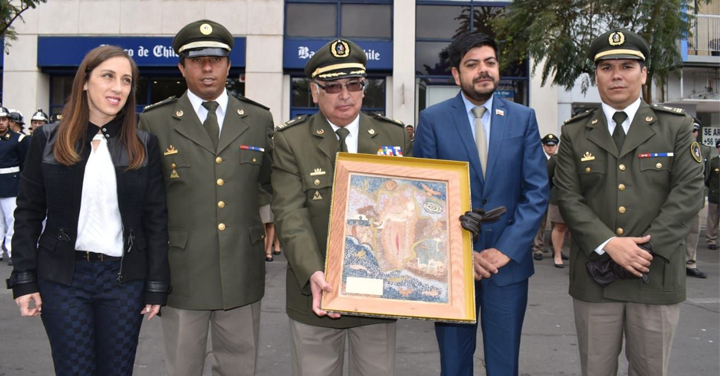 Presidente Nacional de Bomberos de Chile recibió homenaje de los voluntarios de la Región de Antofagasta en inicio del mes del Bombero