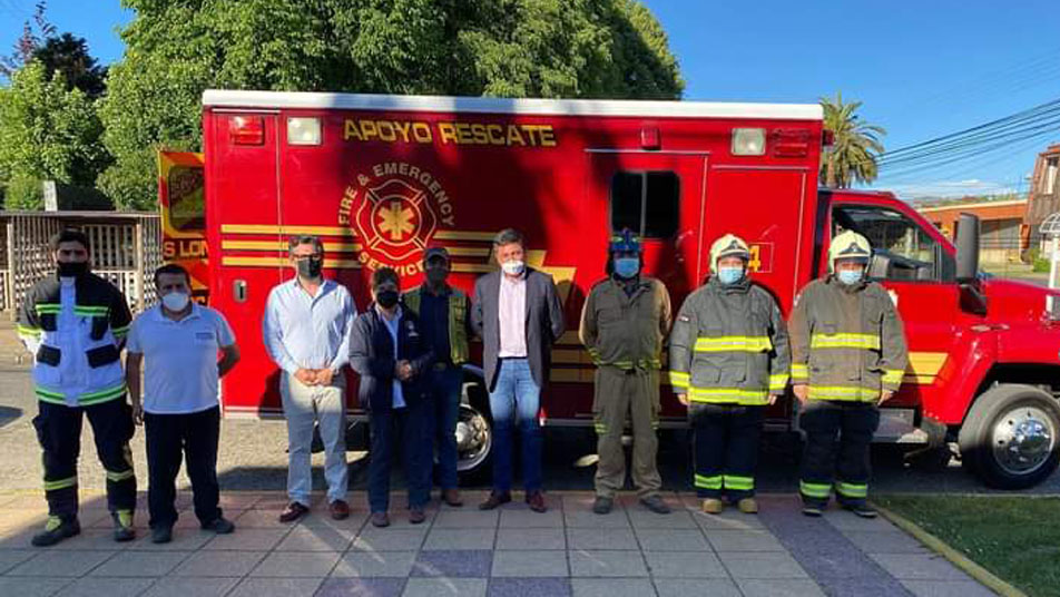 Cuarta Compañía de Loncoche recibe nueva unidad de rescate y traslado de personal