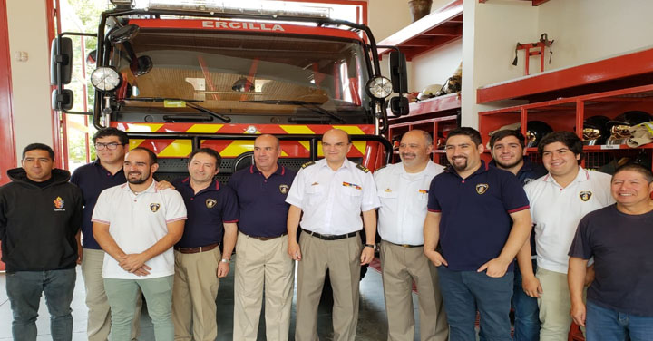 Presidente Nacional de Bomberos entregó carros bomba en región de La Araucanía