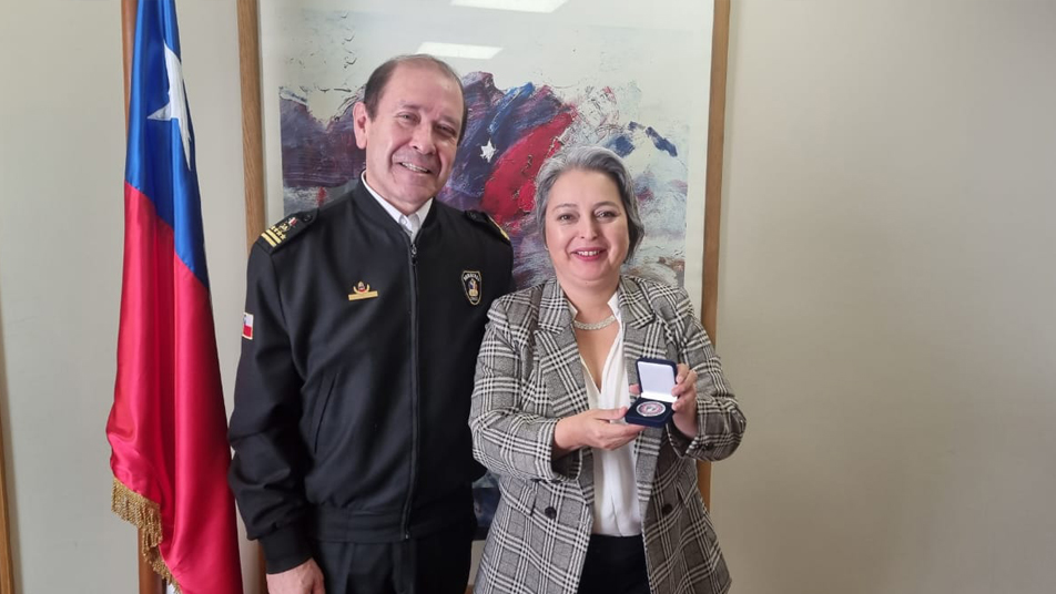 Presidente Nacional de Bomberos y Ministra del Trabajo se reúnen para abordar diversos temas relacionados con la institución