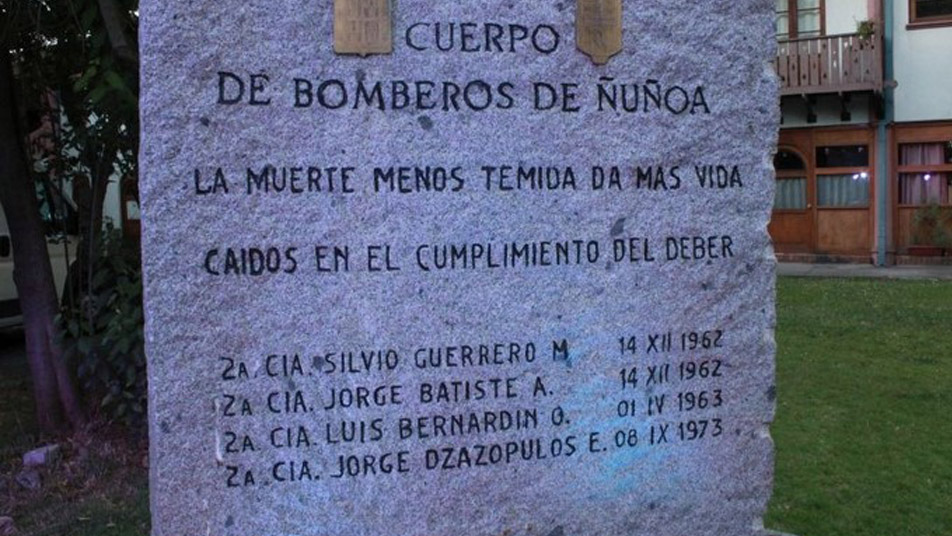 Cuerpo de Bomberos de Ñuñoa conmemora 59 años de sus mártires