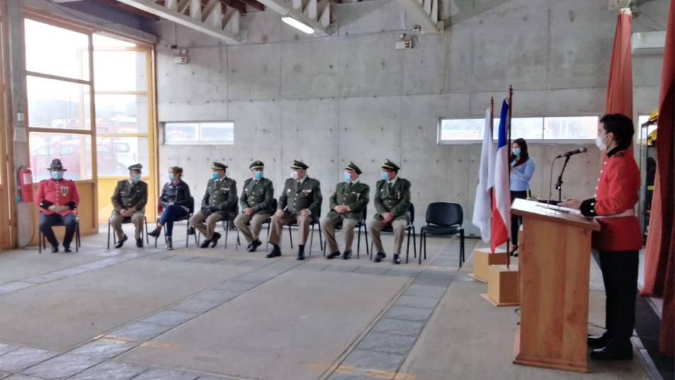 Presidente Nacional en Aniversario N° 49 del CB de Licán Ray