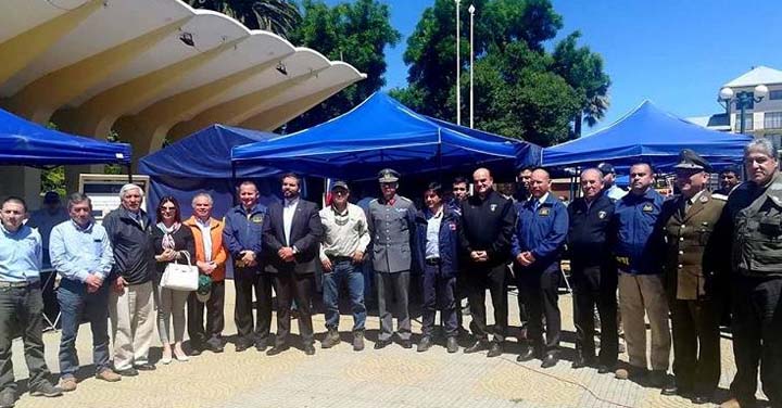 Presidente Nacional de Bomberos participó de primera expo en prevención de incendios forestales en Cauquenes