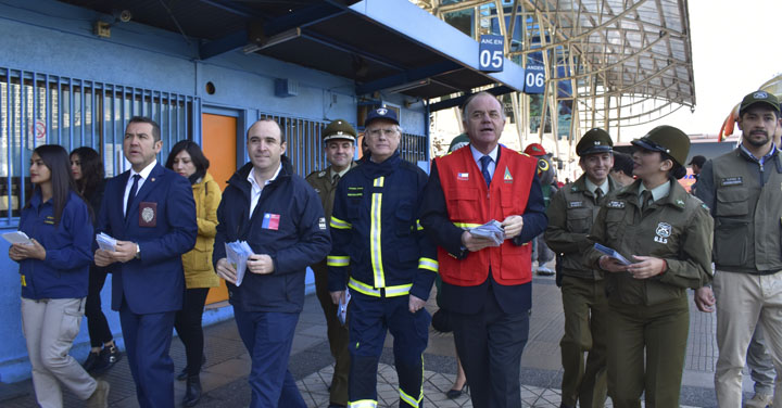Bomberos de Chile entregó recomendaciones para prevenir incendios forestales en Fiestas Patrias