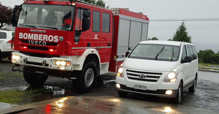 Entrega de 2 piezas de material mayor para el Cuerpo de Bomberos de Lago Ranco