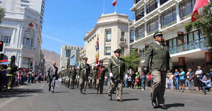 Transmisión online: Bomberos de la Región de Antofagasta rinden homenaje a Presidente Nacional 