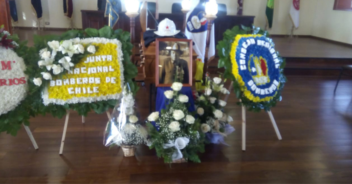 Transmisión on line de ceremonia de funeral de don Víctor Manuel Álvarez Rojas, el bombero más antiguo de Chile