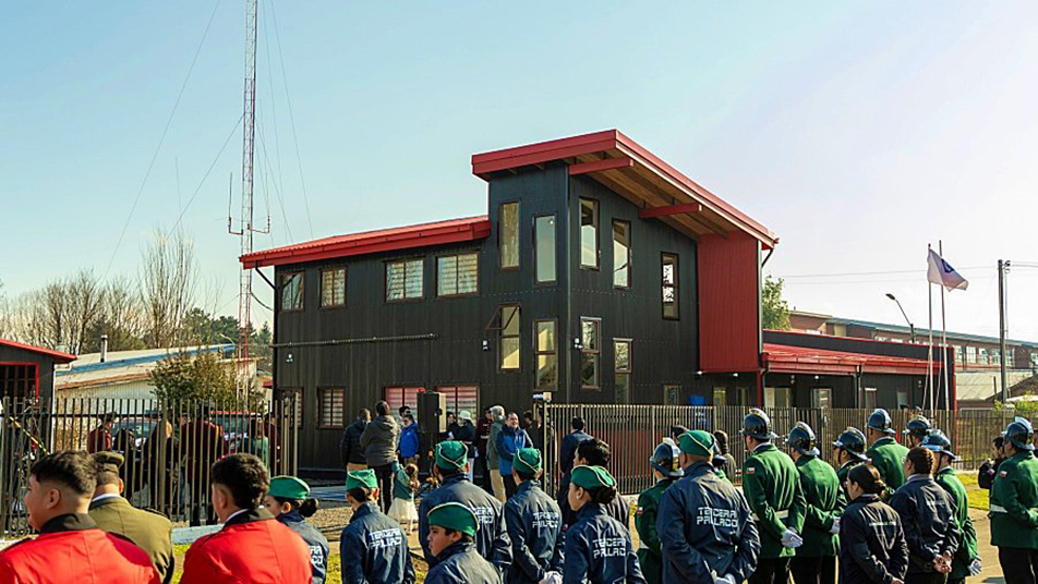 Bomberos de Paillaco inauguró su nueva Central de Alarmas 