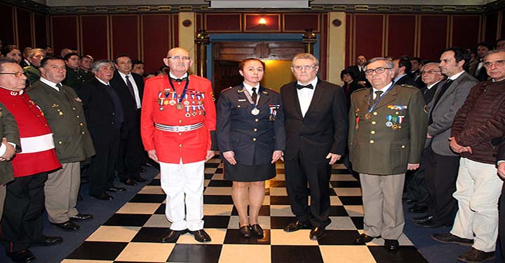 Tres bomberos de La Araucanía recibieron homenaje de la Logia Masónica