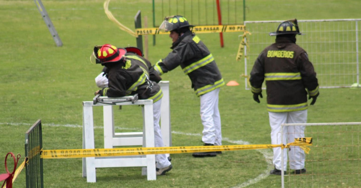 Bomberos de Iquique realizó brillante ejercicio demostrativo