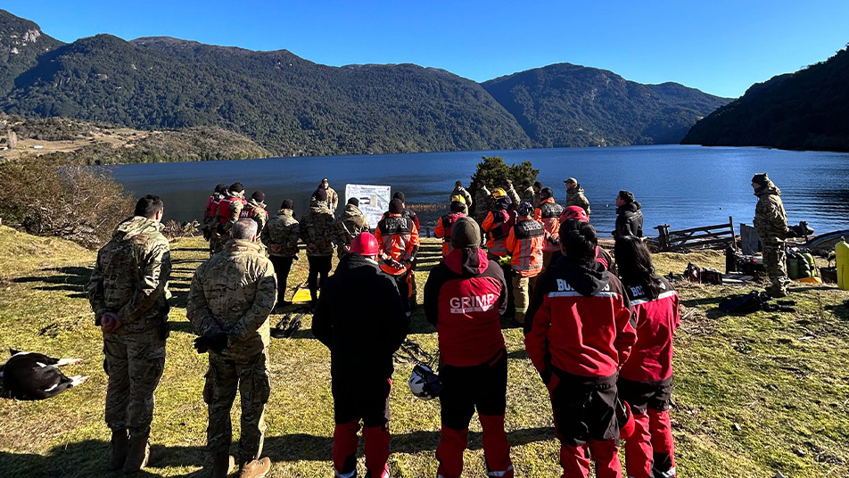 Grupo GERSA y GRIMP del CB de Puerto Aysén participó en ejercicio con el Ejército de Chile