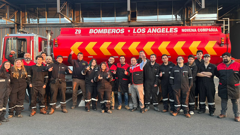 Bomberos de Chile e INACAP Los Ángeles fortalecen su colaboración con operativo de revisión preventiva