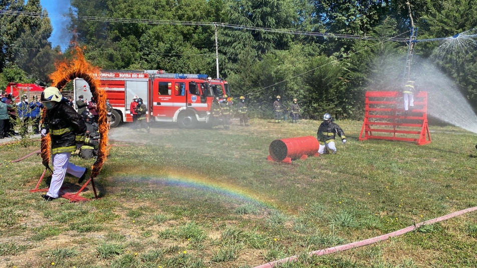 Cuerpo de Bomberos de Los Ángeles cumple 133 años