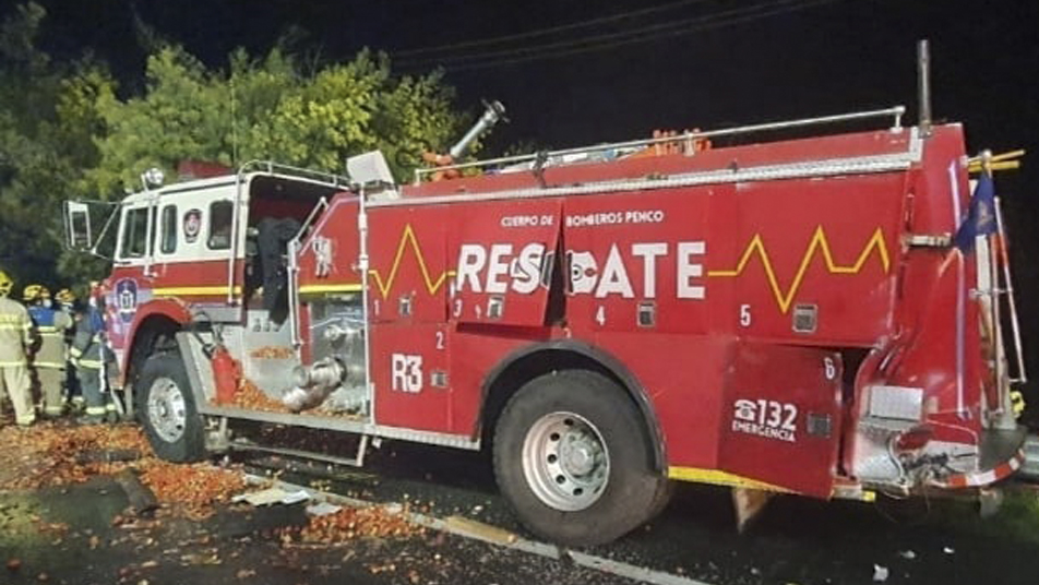 Unidad de Rescate de Penco sufre colisión por alcance mientras atendía emergencia