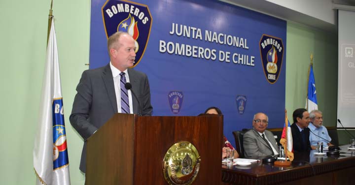 Bomberos de Chile recibió a Presidente de NFPA