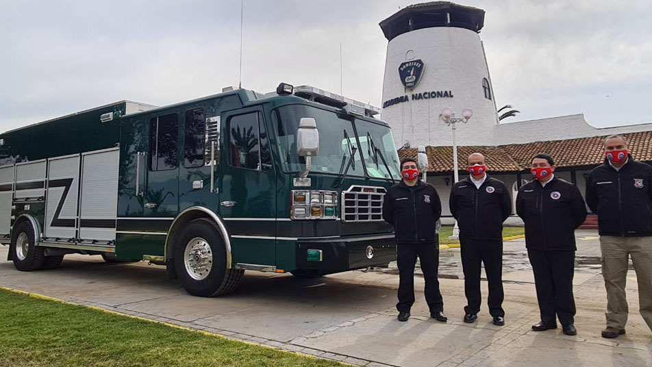 Nuevos carros para los Cuerpos de Bomberos de Río Hurtado, Metropolitano Sur y Antofagasta