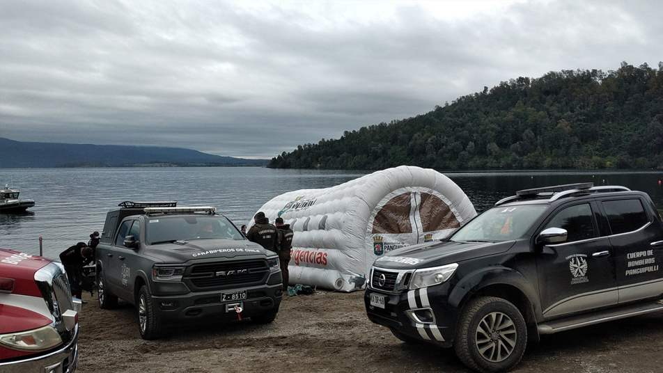 Equipos GERSA recuperan cuerpo de bombero desaparecido en el lago Panguipulli