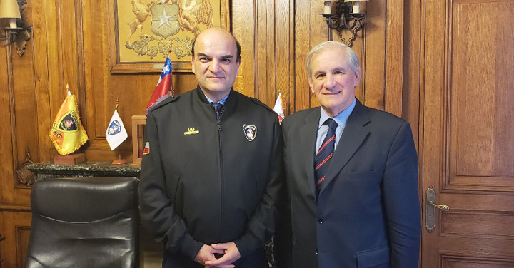 Presidente de Bomberos de Chile recibió a Diputado Manuel Matta