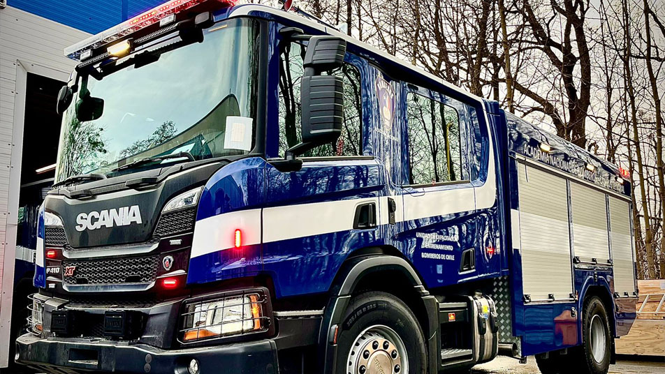 Listos para ser embarcados se encuentran los tres nuevos carros para los Campus ANB