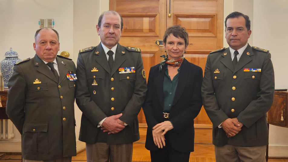 Reunión Bomberos de Chile e Interior: “La institución adoptará medidas rápidas y certeras”