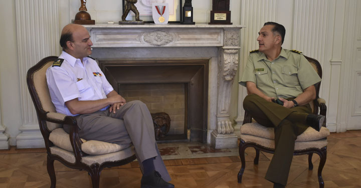 General Director de Carabineros visitó al Presidente Nacional de Bomberos