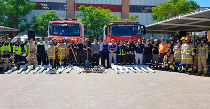 Compañía General de Electricidad entrega herramientas a Bomberos del Maule