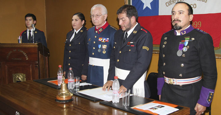 Octava Compañía de Bomberos de Temuco celebró su aniversario número 38