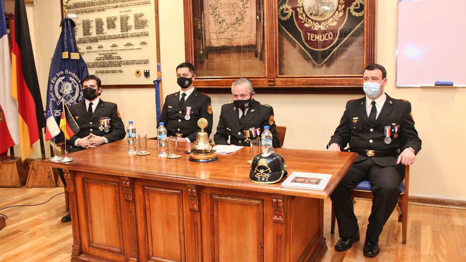 Sección Cadetes de la “Bomba Germania” de Temuco conmemoró 59 años