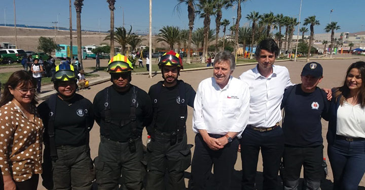  Voluntarios y Brigadieres de Bomberos de Arica participaron en el Día Mundial del Océano