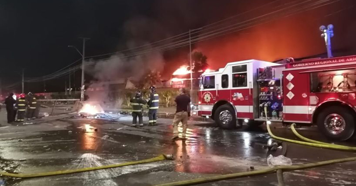 Bomberos de Arica destacaron el respeto de la comunidad a su trabajo