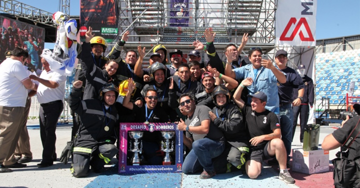 Chillán Fire Woman y Chillán Fireboys son los ganadores del Desafío Bomberos de Chile Zona Central 2018