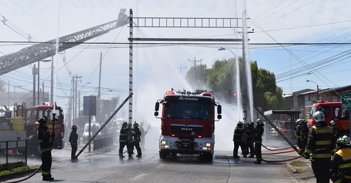 Nuevo carro para la 8va Compañía de Bomberos de Osorno