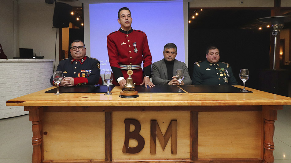 Emotiva celebración tuvo la Brigada de Bomberos de Metrenco en ceremonia de aniversario