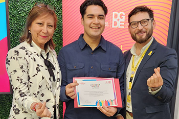 350 Jovenes Impactan