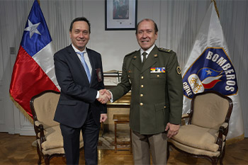 350 saludo PDI