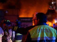 Bomberos de Iquique controló incendio en terminal internacional 